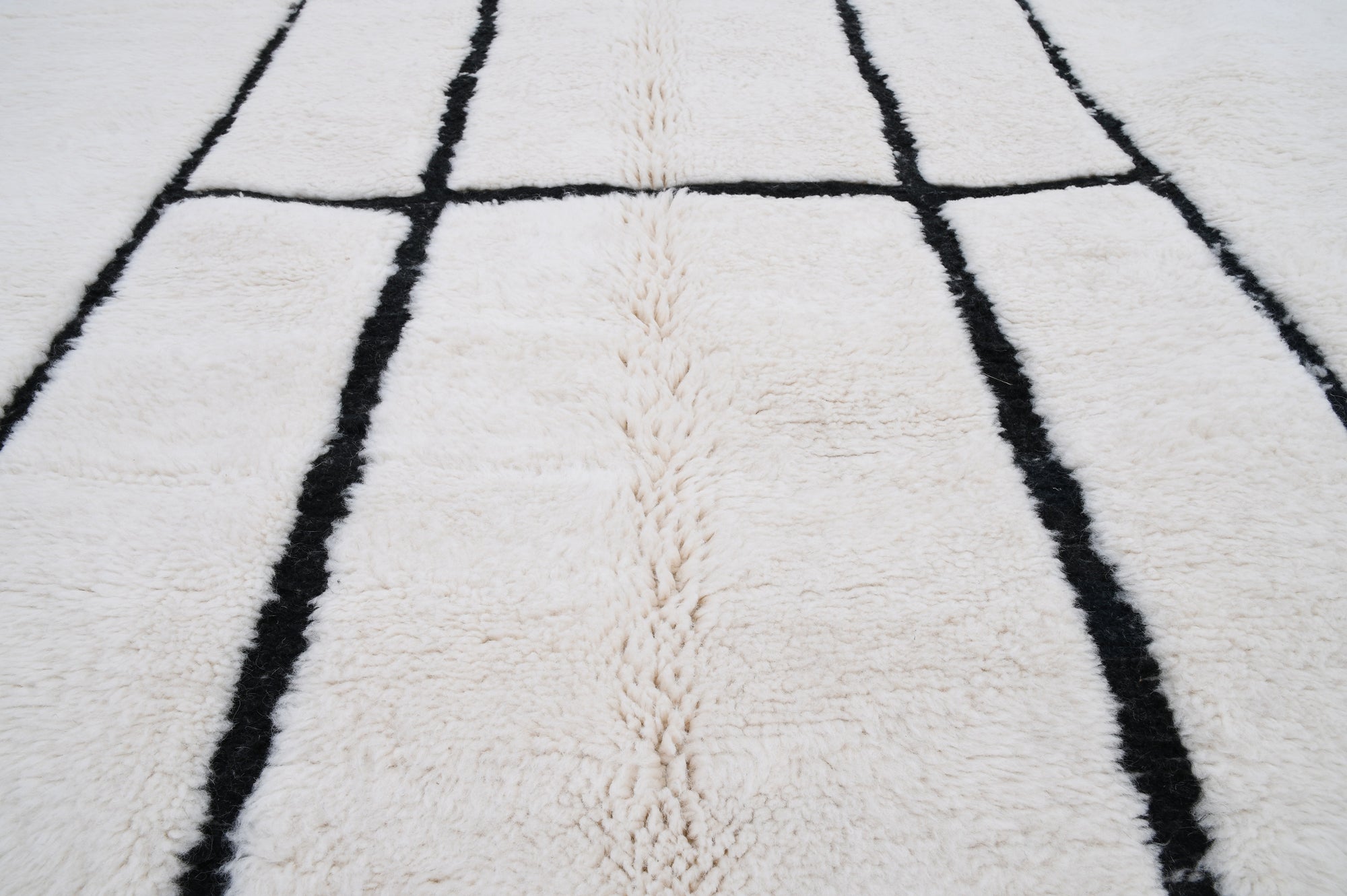 Moroccan custom rug from Beni Ourain, Wool and Thread, black and white