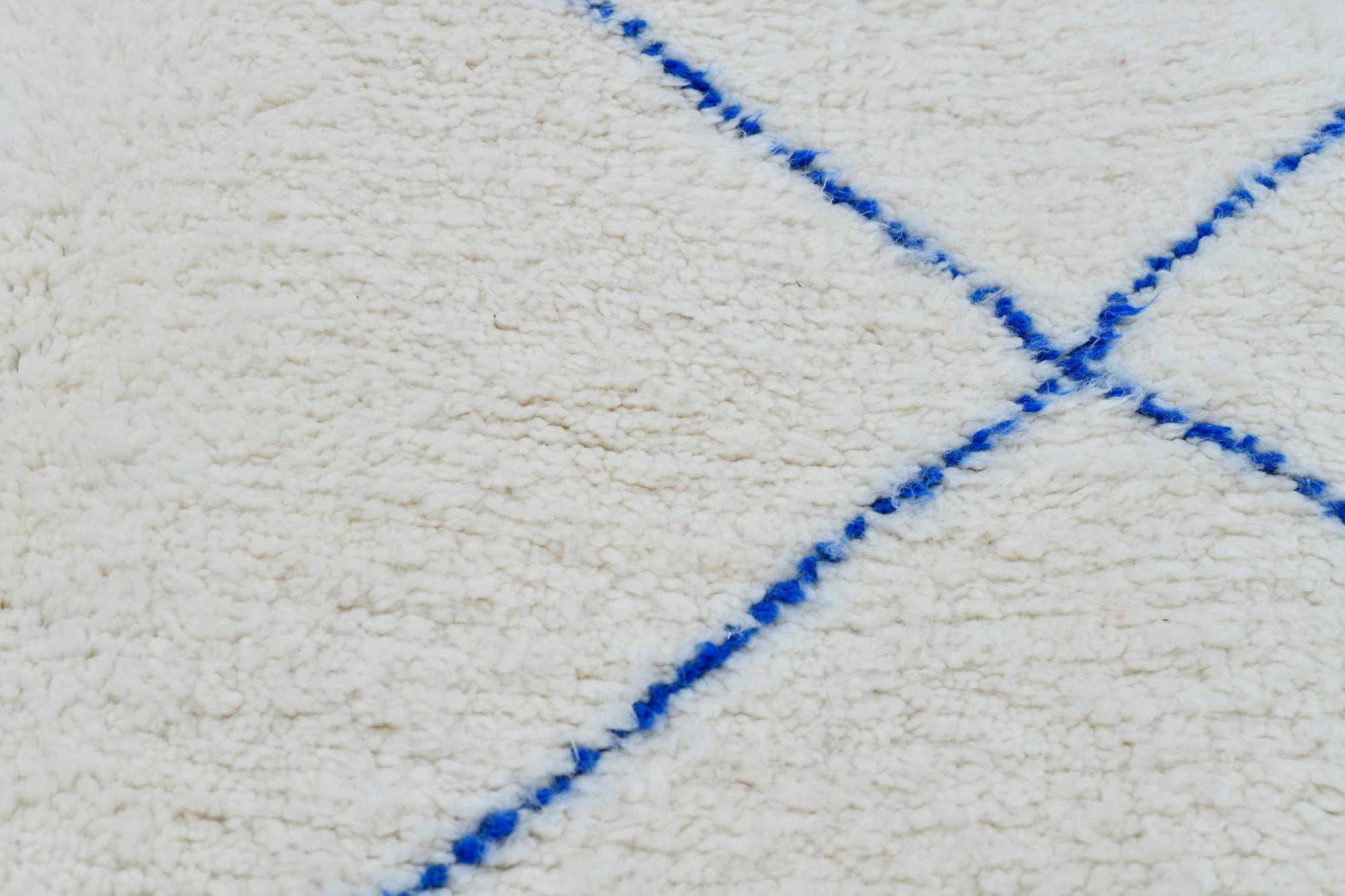 Moroccan custom rug from Beni Ourain, Wool and Thread, White