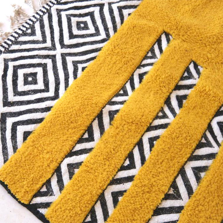 Moroccan custom rug from Beni Ourain, Wool and Thread, Yellow