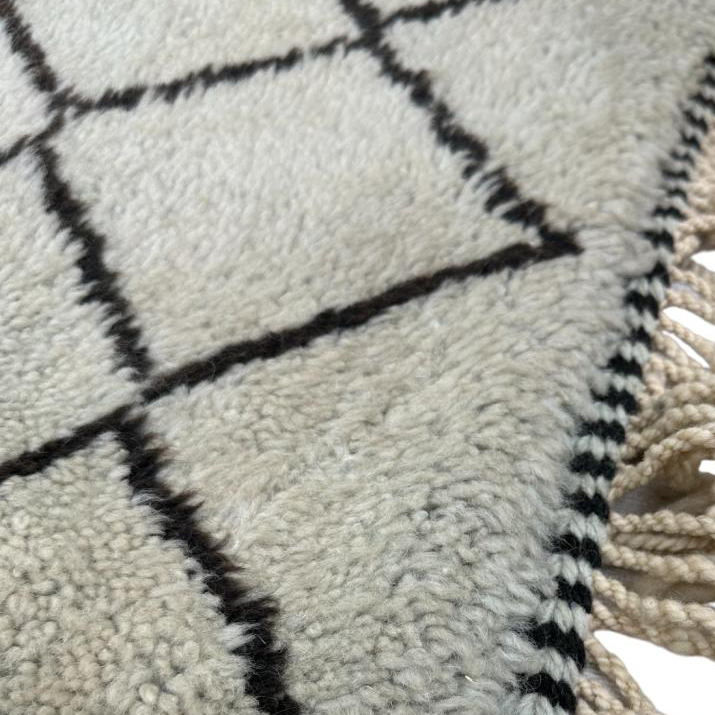 Moroccan custom rug from Beni Ourain, Wool and Thread, White
