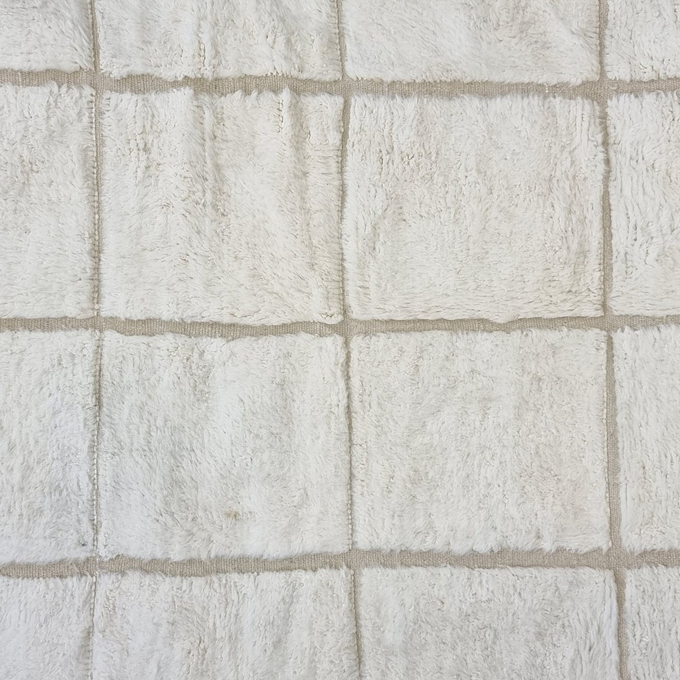 Moroccan custom rug from Beni Ourain, Wool, Off-white